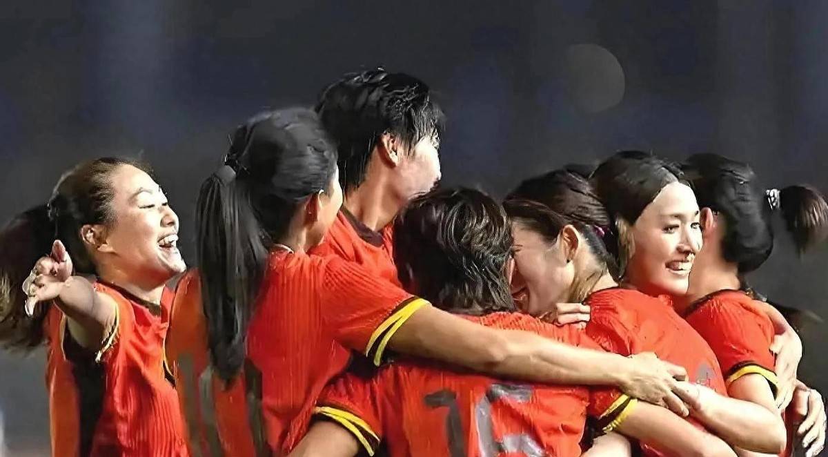 巴布亚新几内亚女足赢得掌声