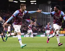 包含塞尔高洛仙特外援神勇助攻,帮助球队取胜的词条 包含塞尔高洛仙特外援神勇助攻,帮助球队取胜的词条