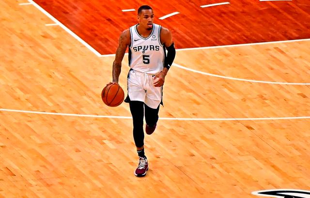 马刺再胜热火,德罗赞36分成全队最高 马刺再胜热火,德罗赞36分成全队最高