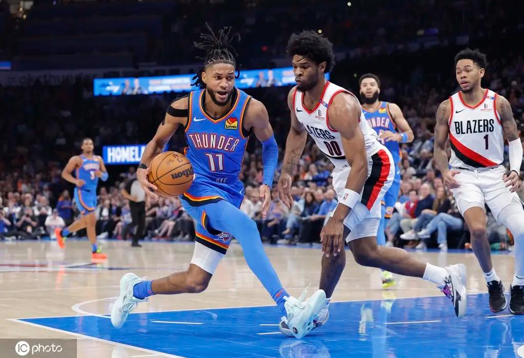 开云官网-开拓者横扫雷霆，晋级第二轮季后赛