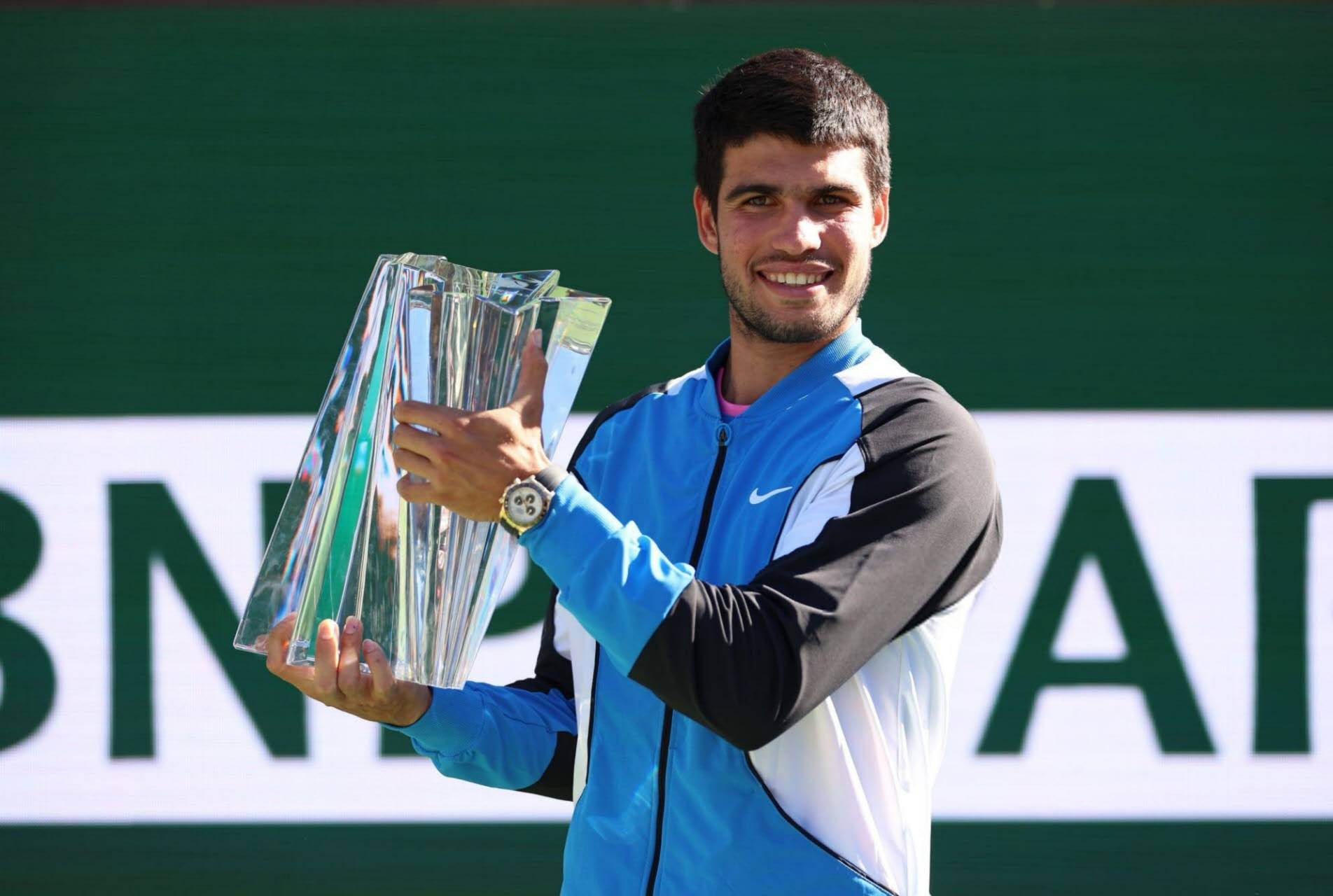 开云体育登录-戴维斯杯险胜澳网，阿尔卡拉斯惊艳四座的简单介绍