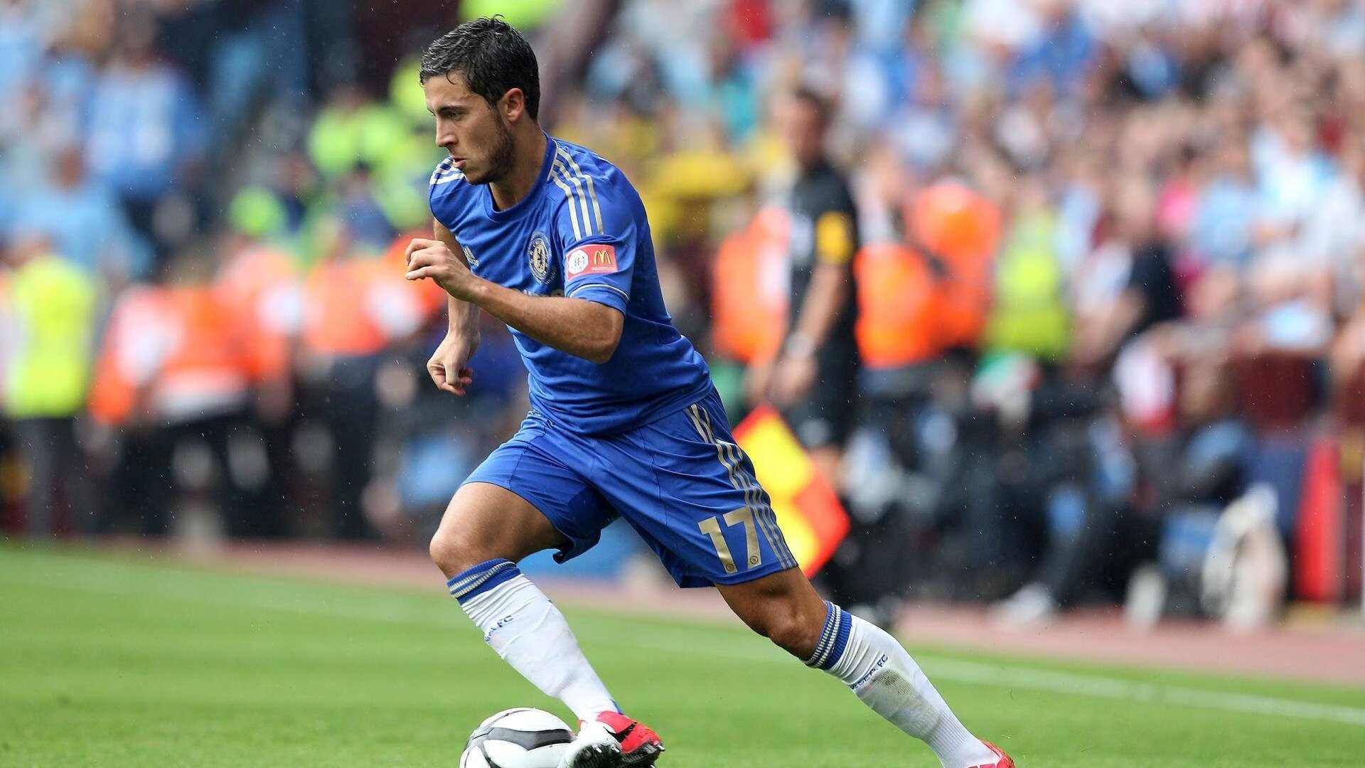 当喧哗化为诗章，福克斯如何将世界杯之夜铸成体育解说的不朽教材