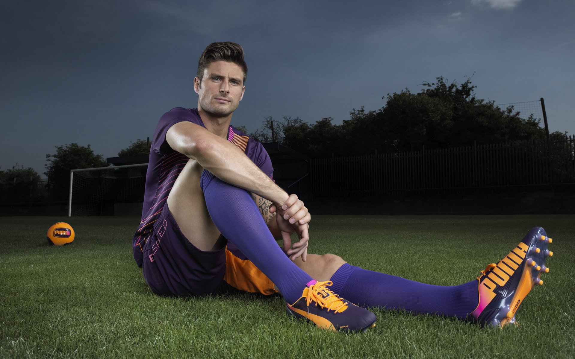 一日双星，同名传奇，东西半球两个米切尔的唯一性绽放